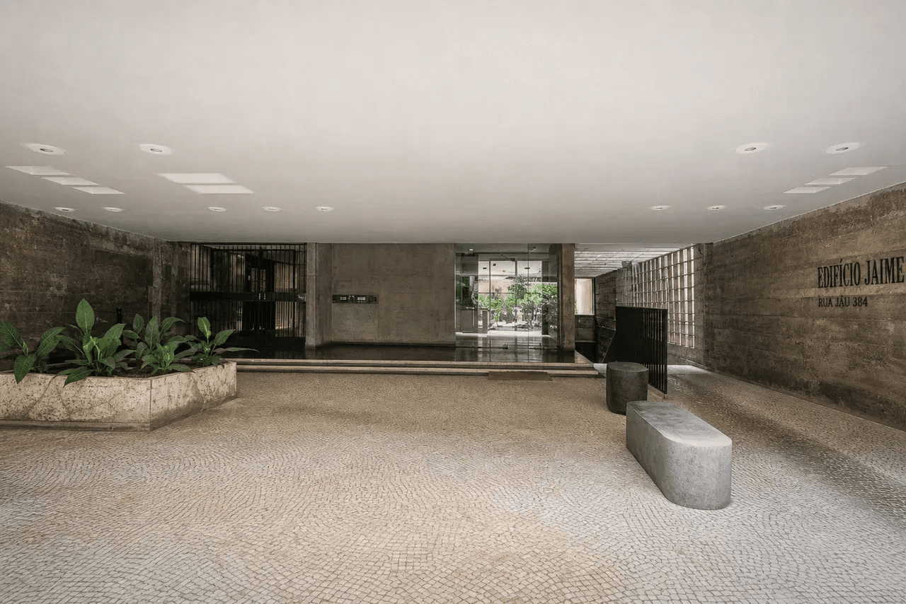 Live in a São Paulo Architectural Icon | Edifício Guaimbê