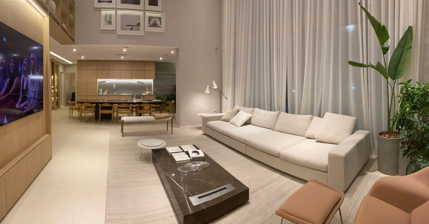 Where Luxury Meets the Horizon: Your Penthouse in Pinheiros